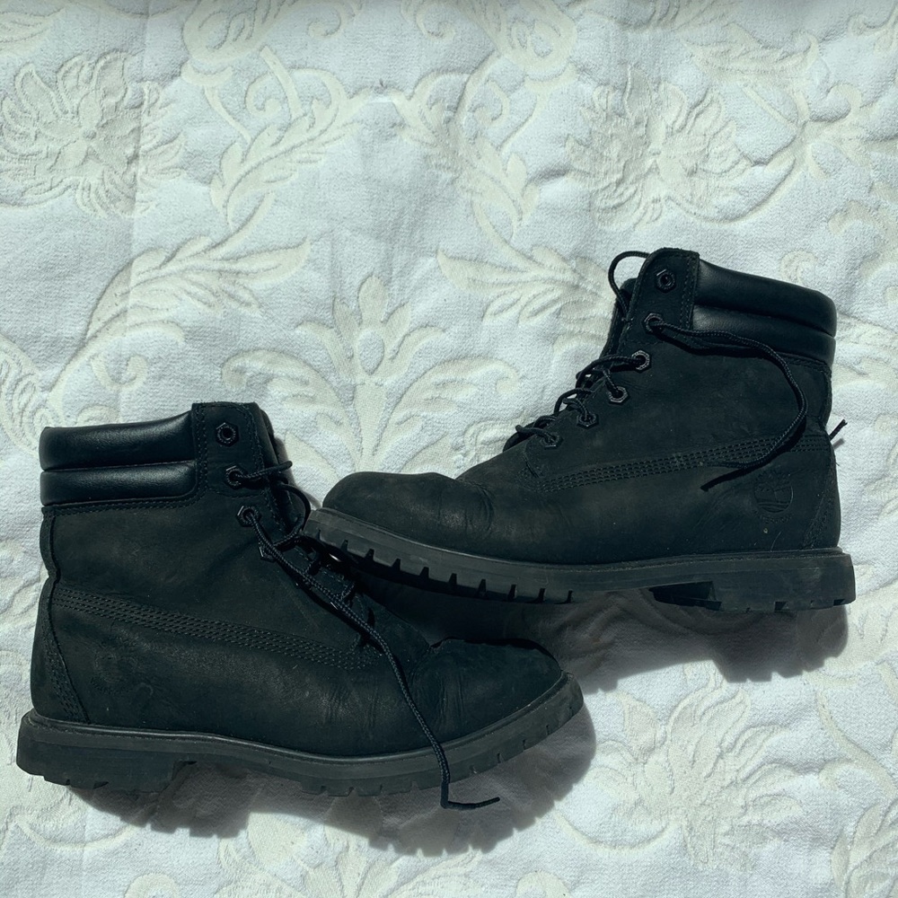 Black Timberlands